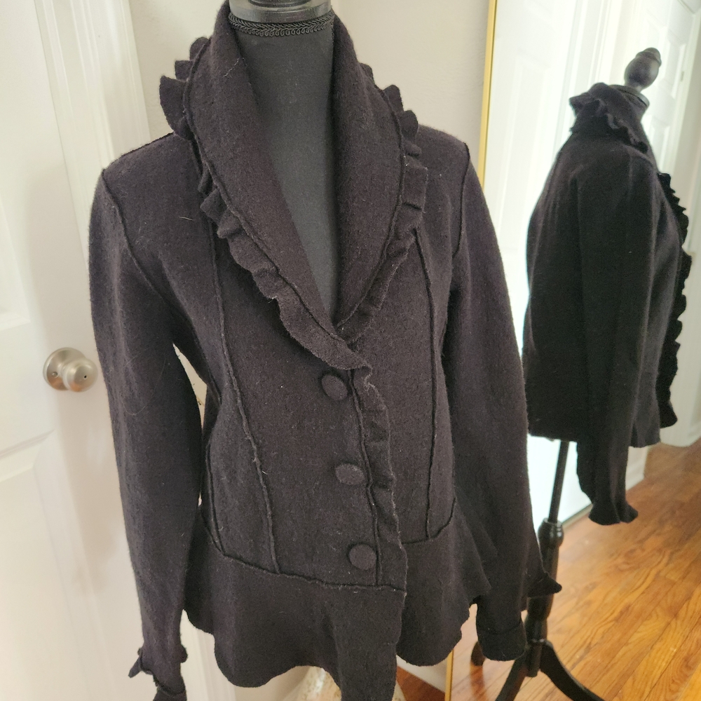 Harve Benard Black Ruffled Blazer